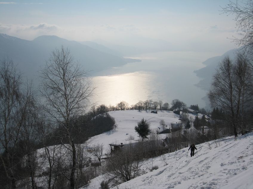 Départ de Cortaccio, au dessus du Lac Majeur
