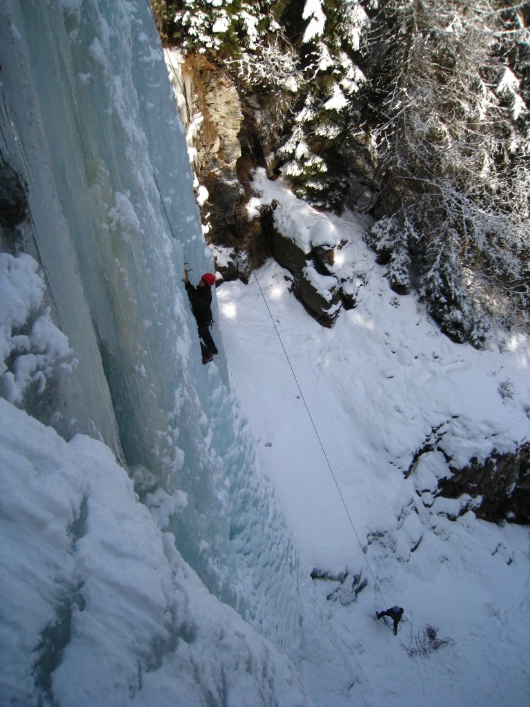 Cascade de Mayou, ligne centrale