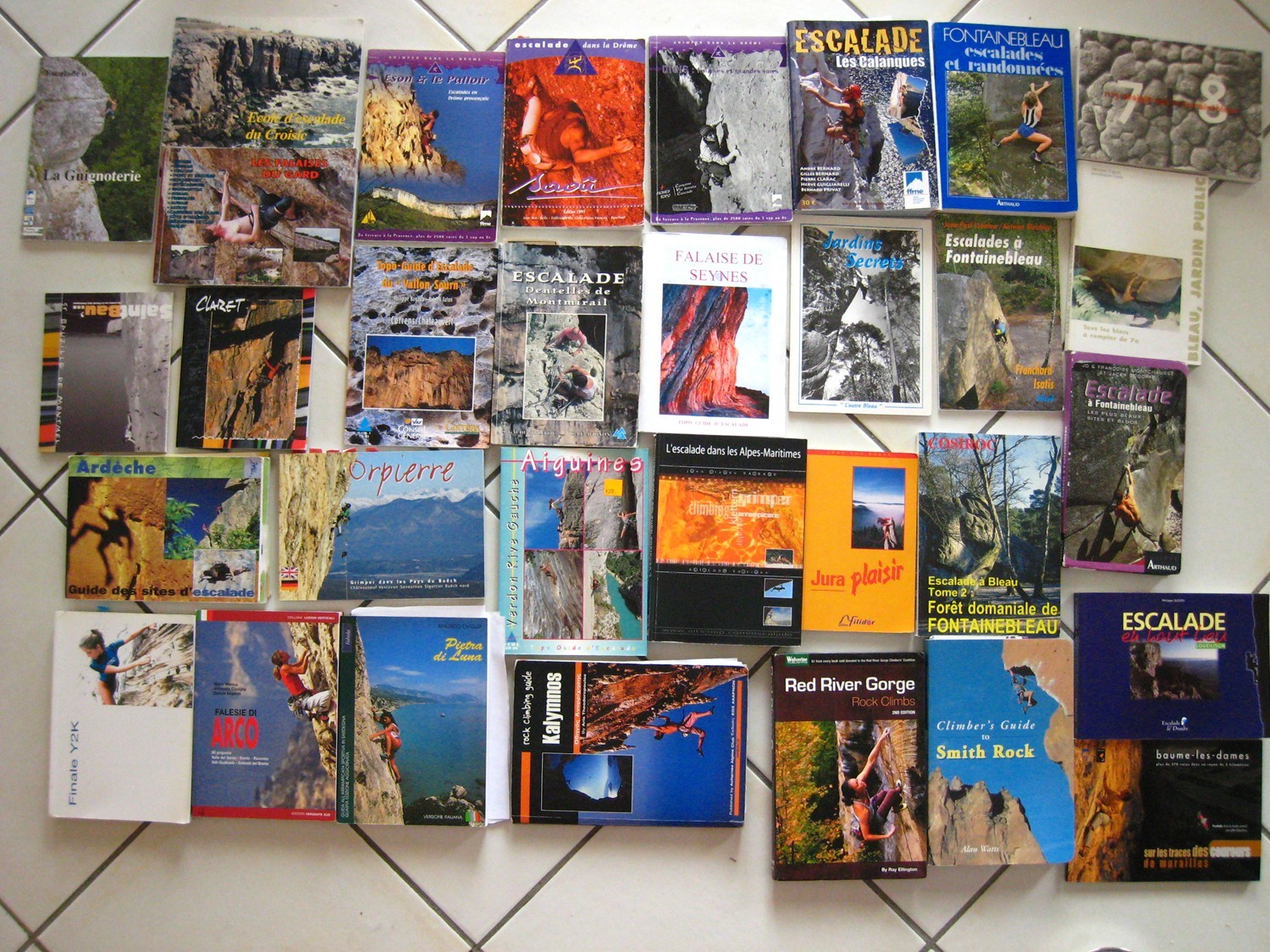 mes topos papier de grimpe