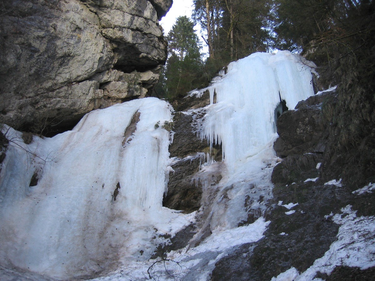 Cascade d'Abondance le 1er mars 2010
