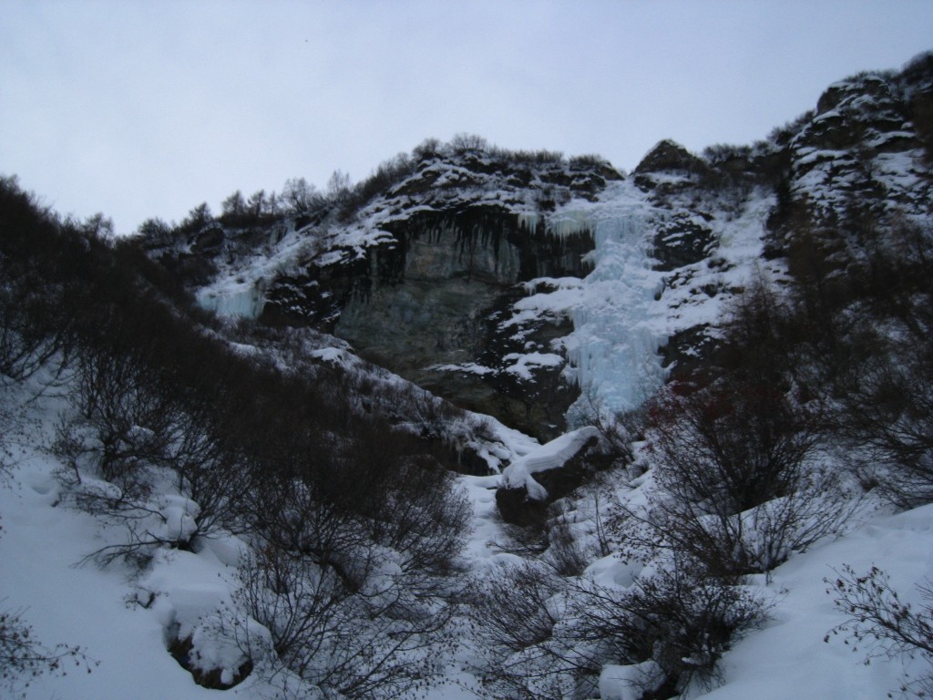Cascade du pont, depuis la piste