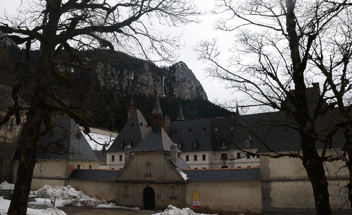 De retour au monastère