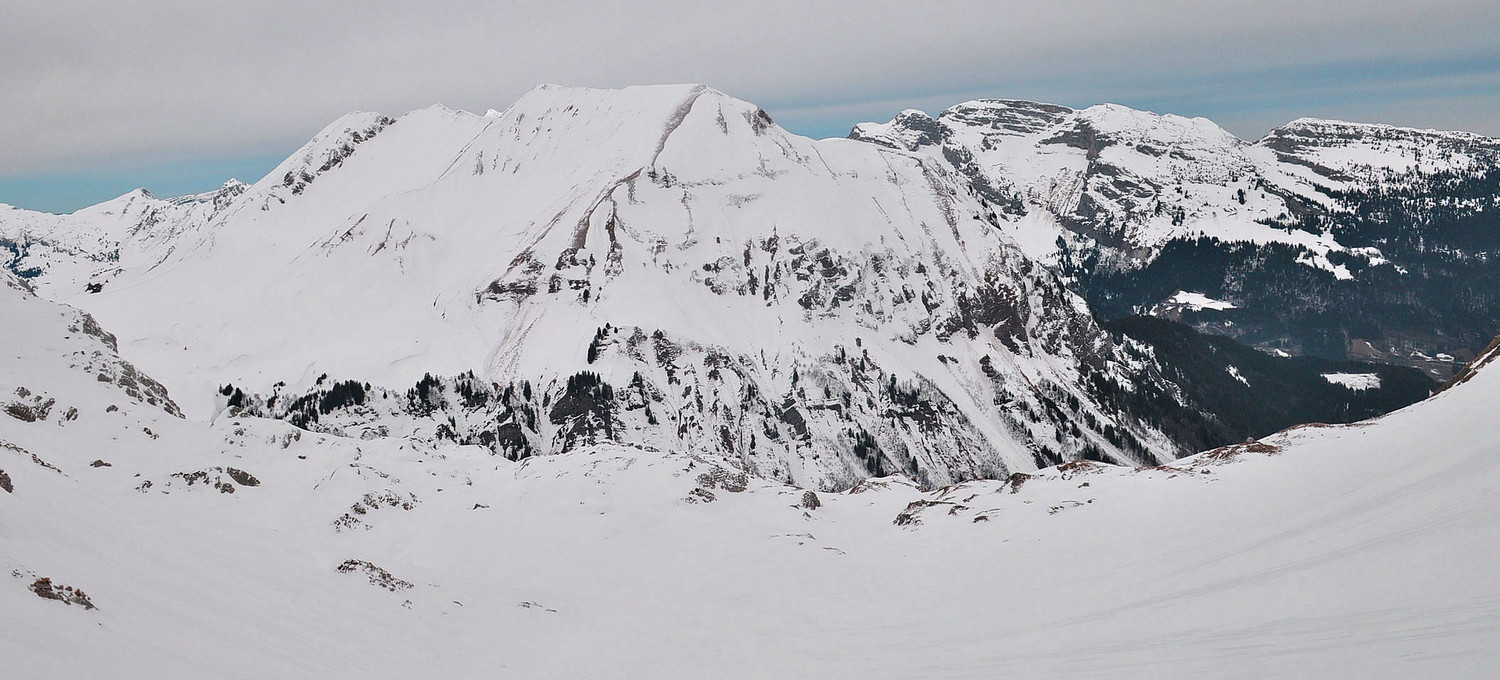 Almet et Bargy depuis la combe Marto