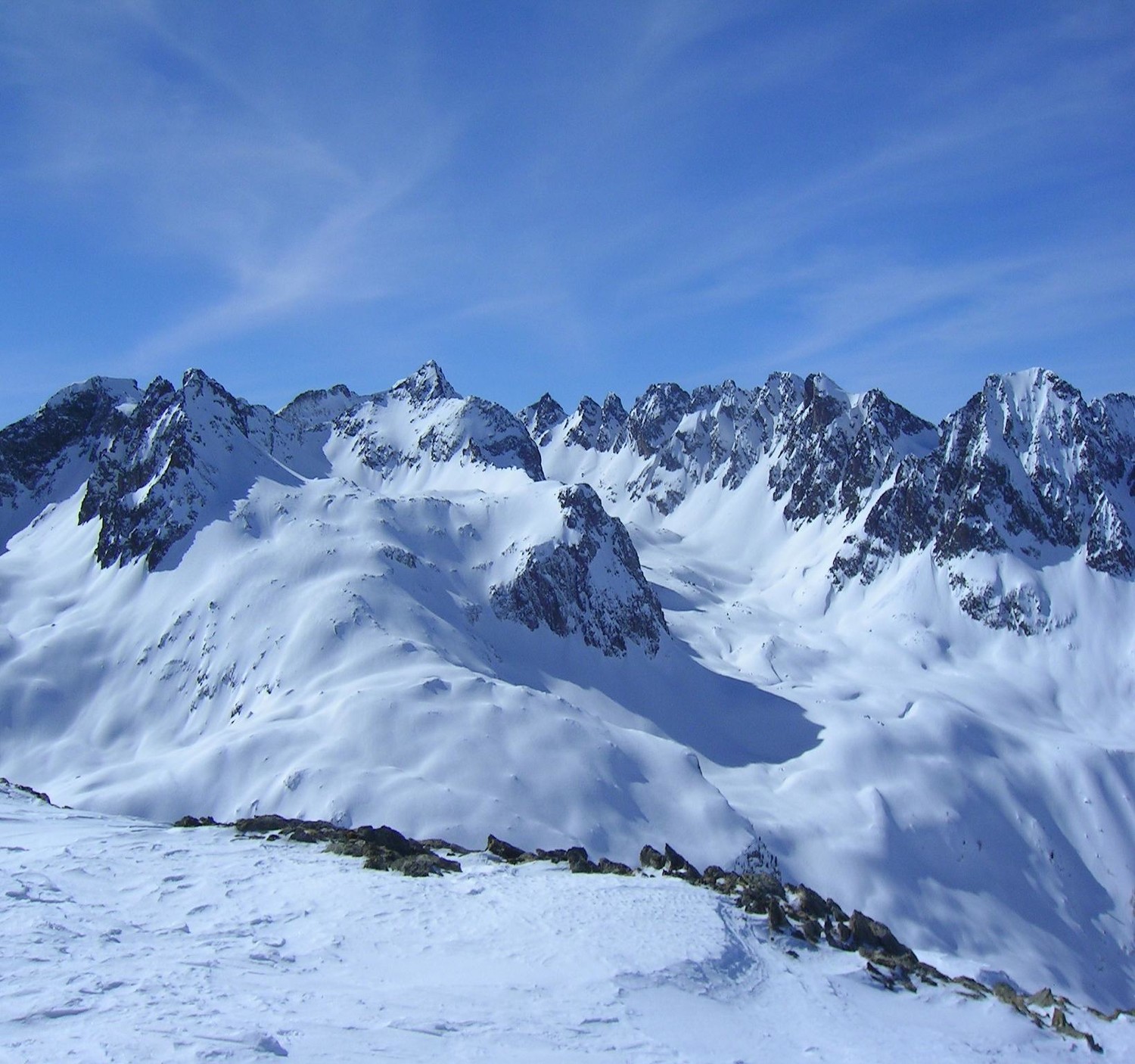 Tenibre et Vallone Superiore del Piz (à droite) depuis Testa Costabella