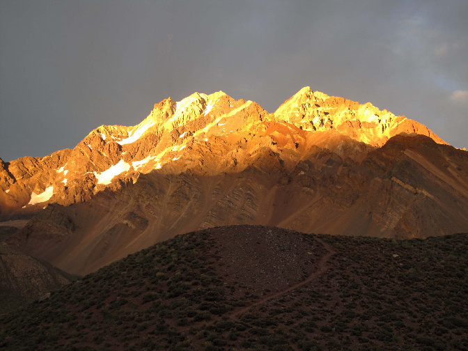Cerro Tolosa au lever du jour