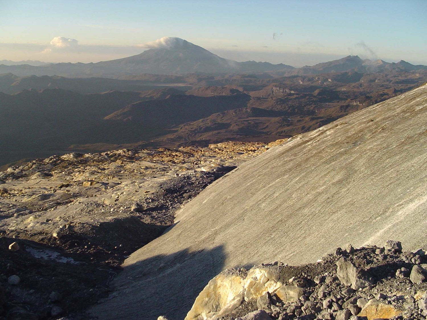 debut du glacier et vue sur Tolima