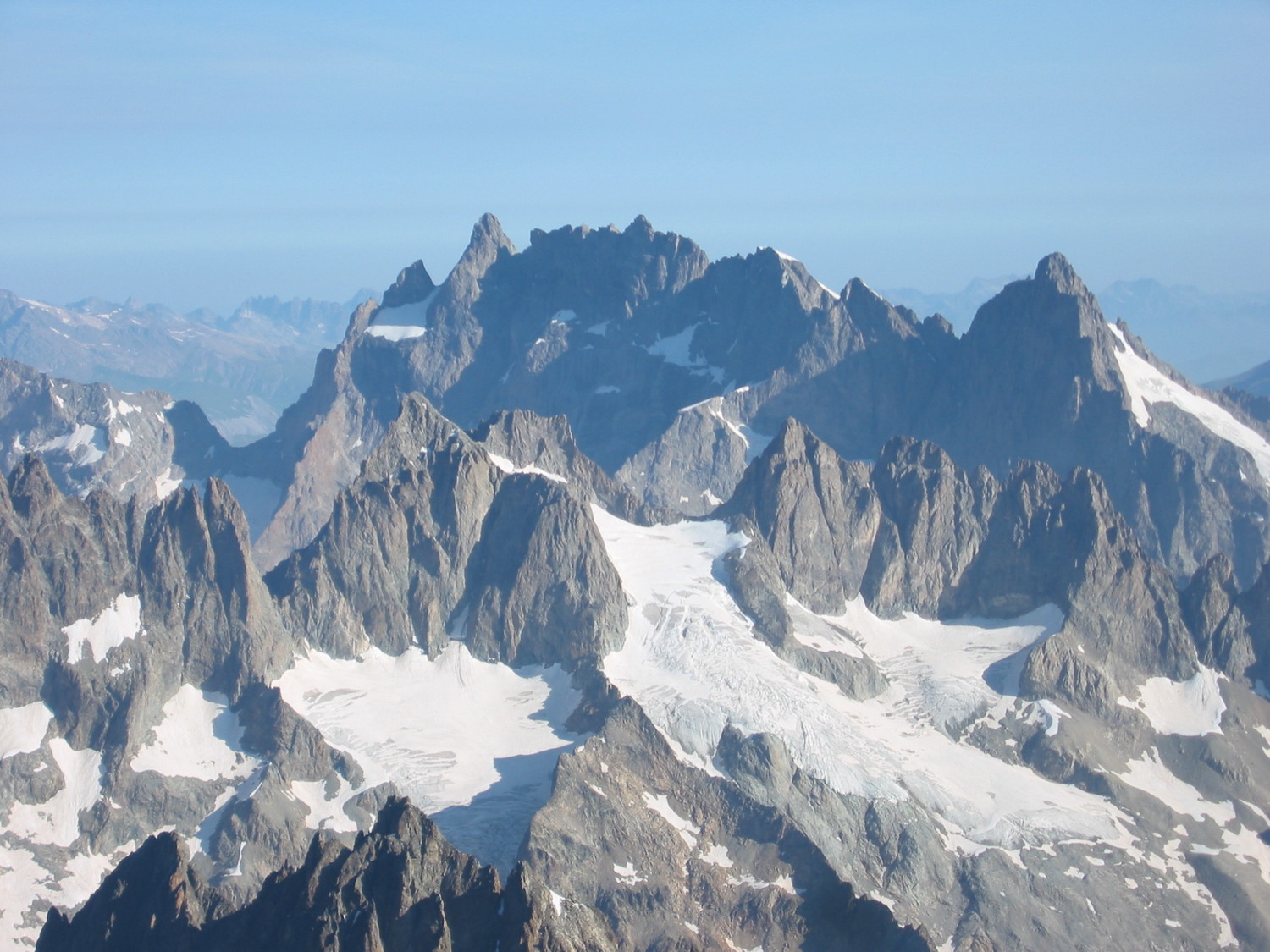 La Meije vue depuis la barre des Ecrins