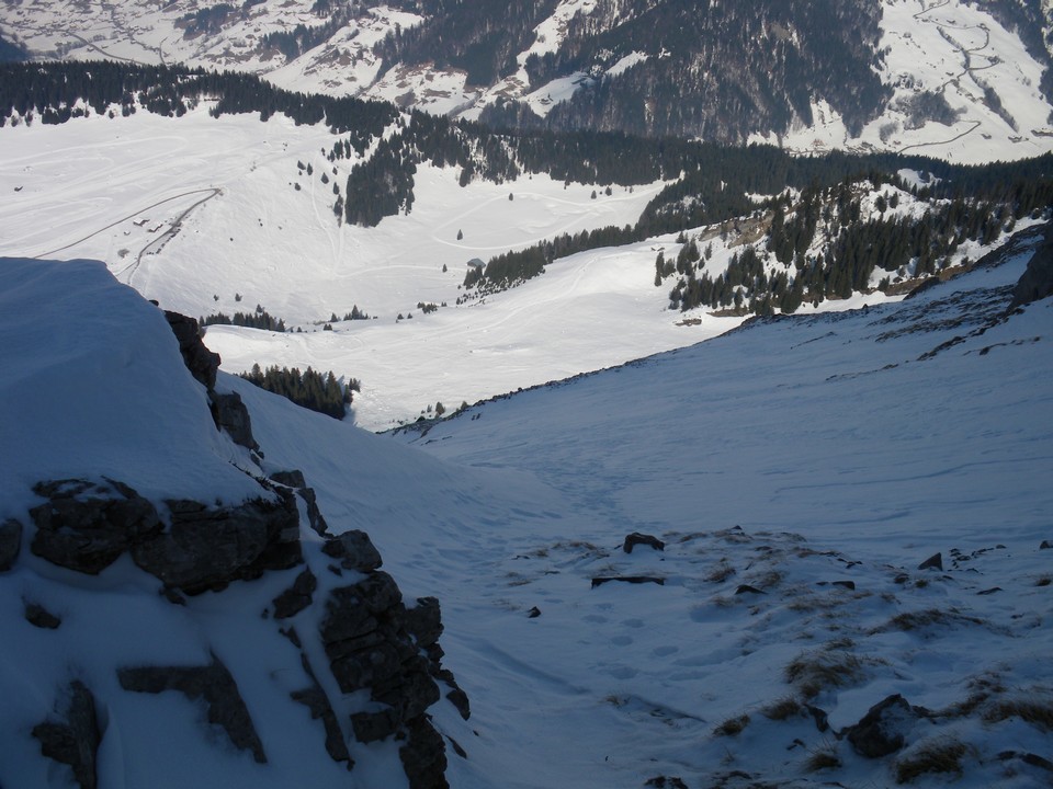 dans la descente, pente à 40° soutenu