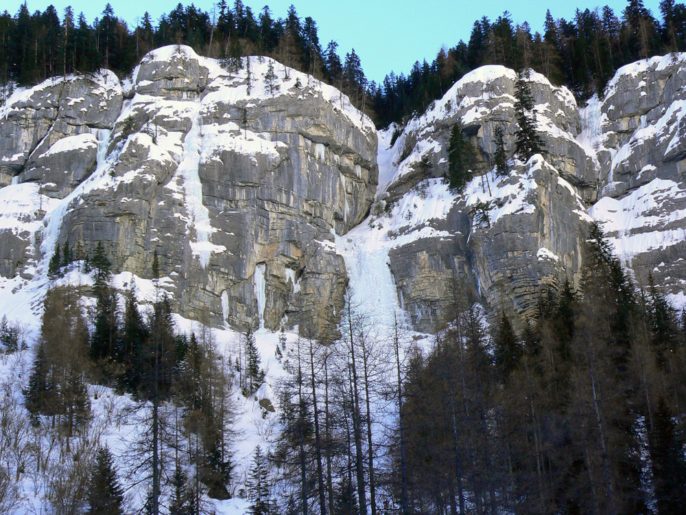 cascade de gauche