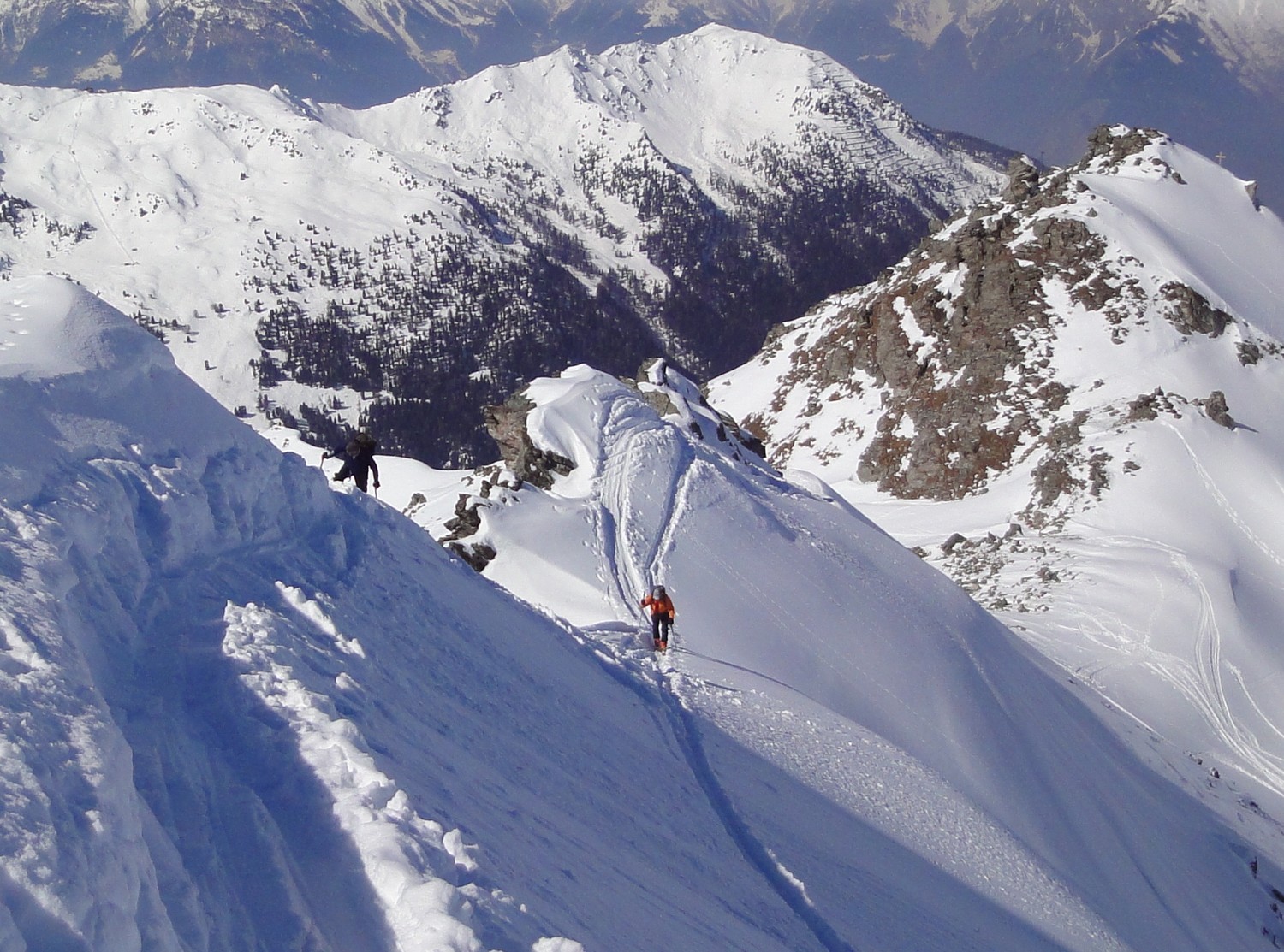 Arête sommitale du Bec de la Montau