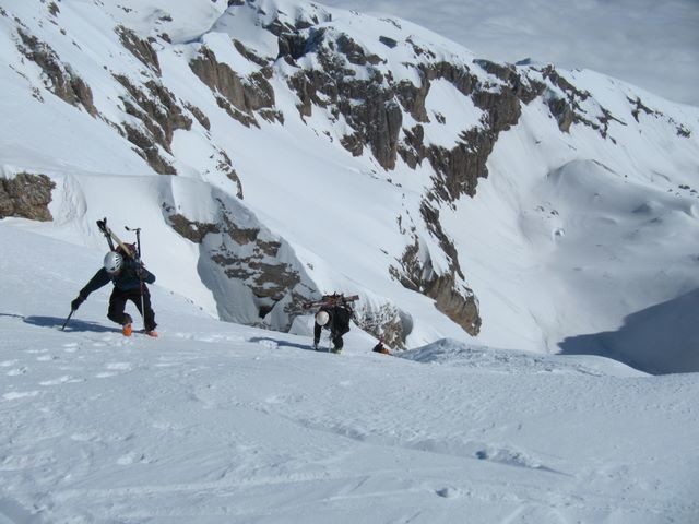 Sortie sur la crête sommitale