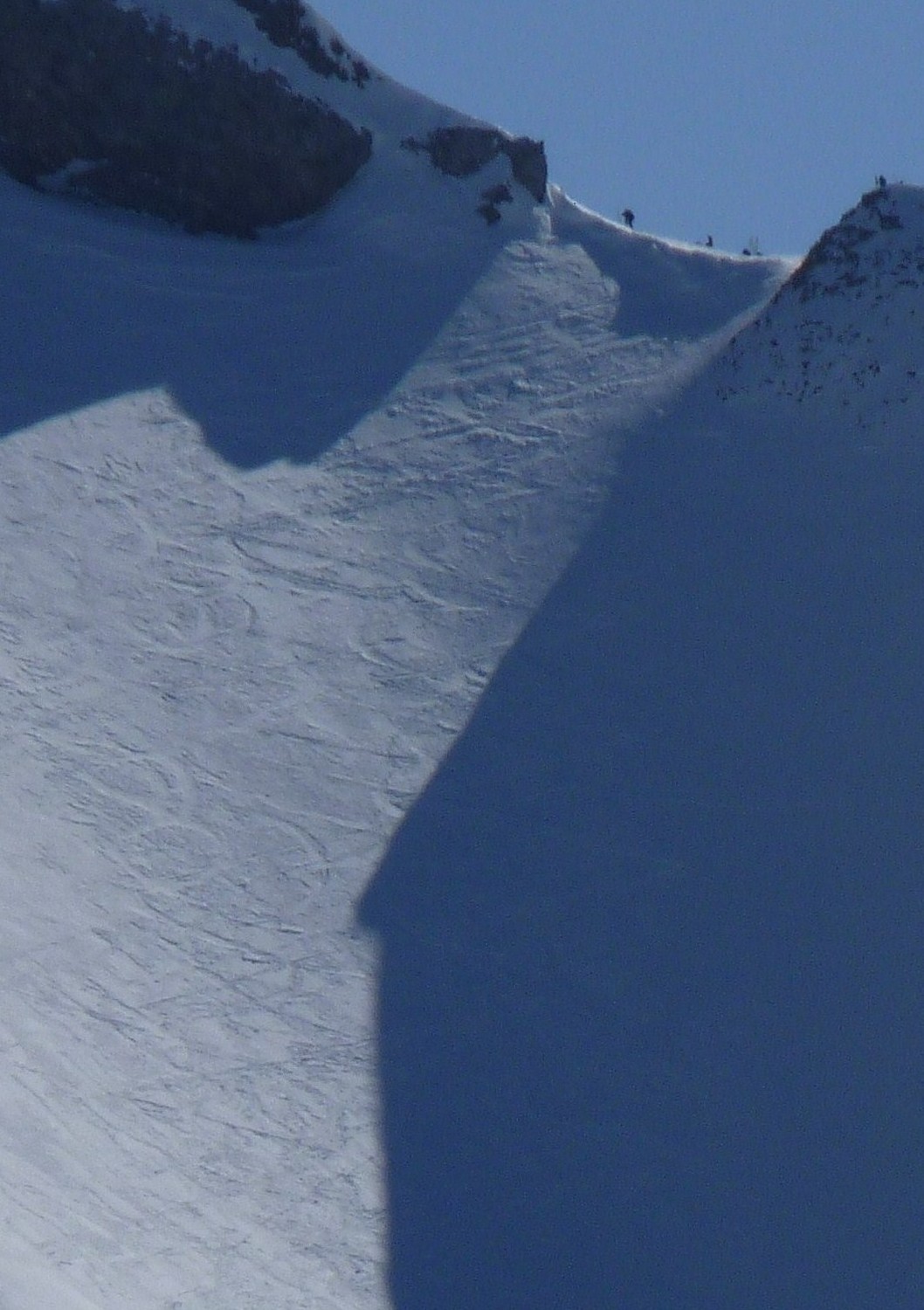 le haut du rasoir