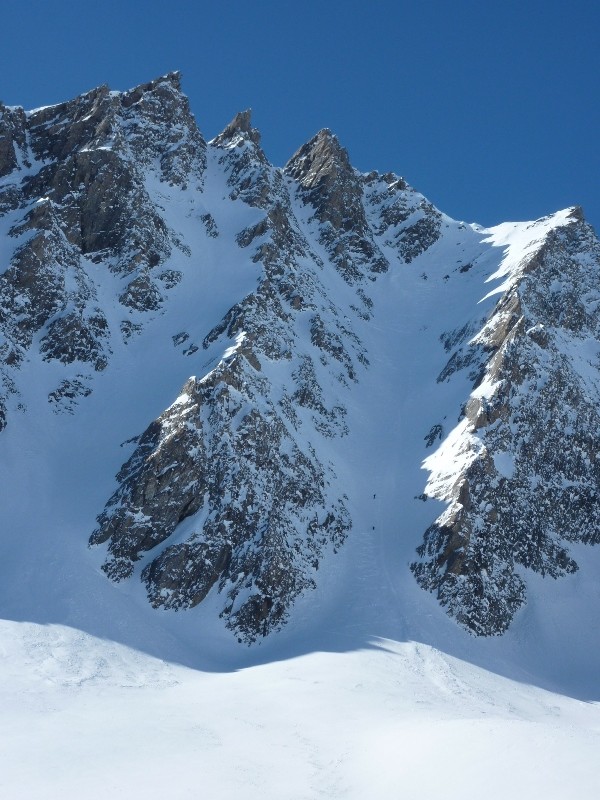 Les 2 couloirs NE gauche du Grand Golliat