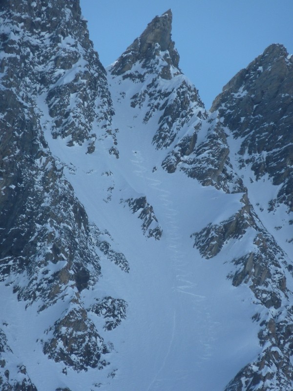 But à 3150m et descente, couloir NE gauche du Golliat