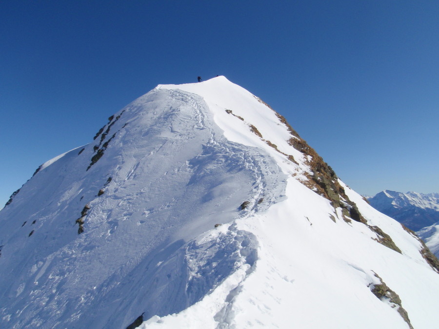 per la cima del pizzo di gino