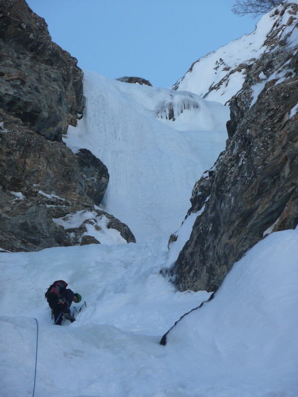 Goulotte des Enfers (notre premier ressaut en glace)