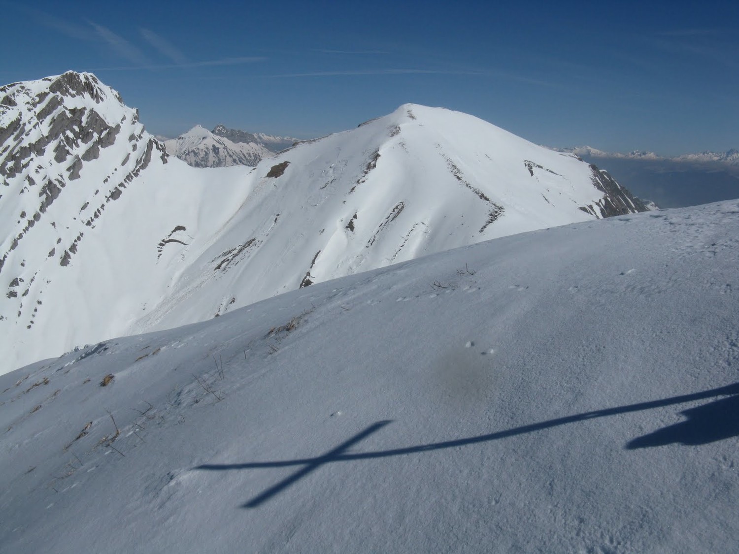 Mont d'armène vu du sommet des arces. On est protégé par le ciel