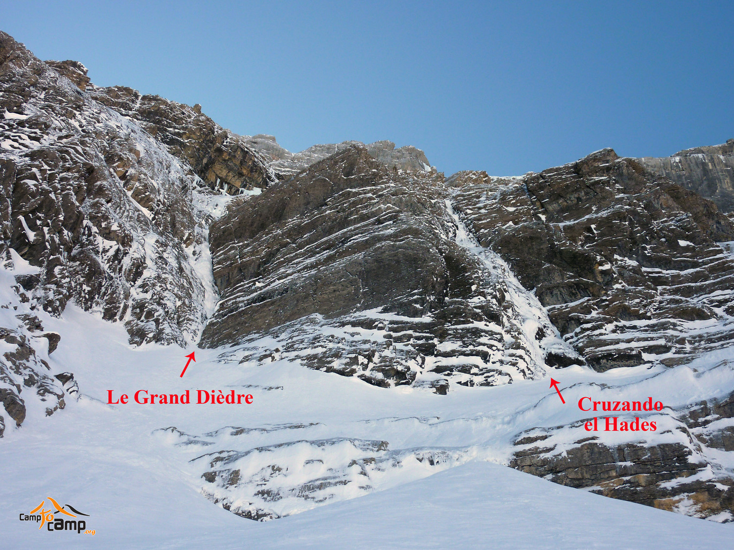 Cirque de Gavarnie - Le Grand Dièdre et Cruzando el Hades