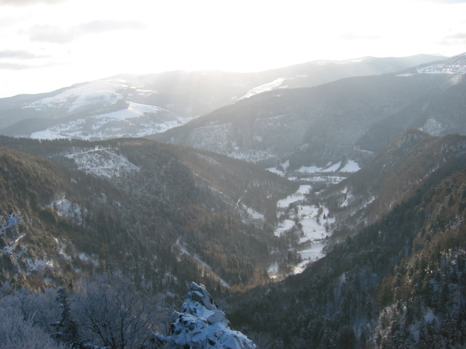 Vue vers Metzeral au bout de la vallée de la Wormsa depuis les Spitzkopf