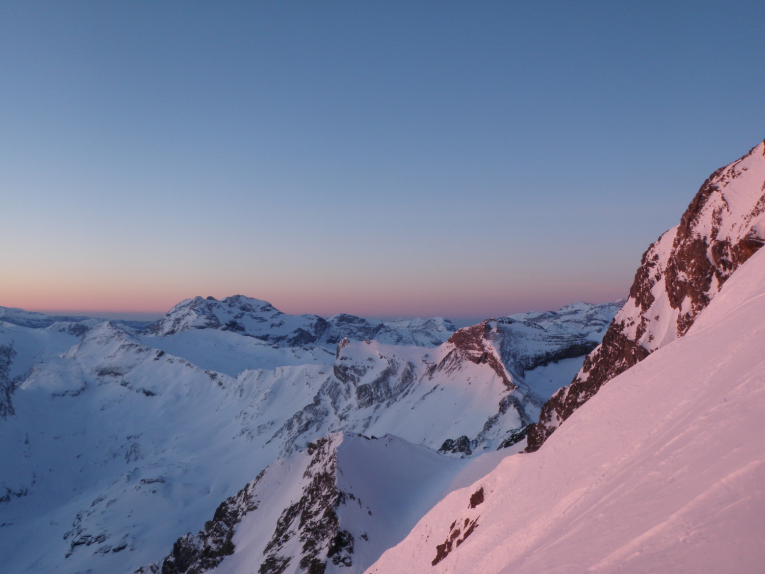 Vue sur la Munia (c'est ça ?)