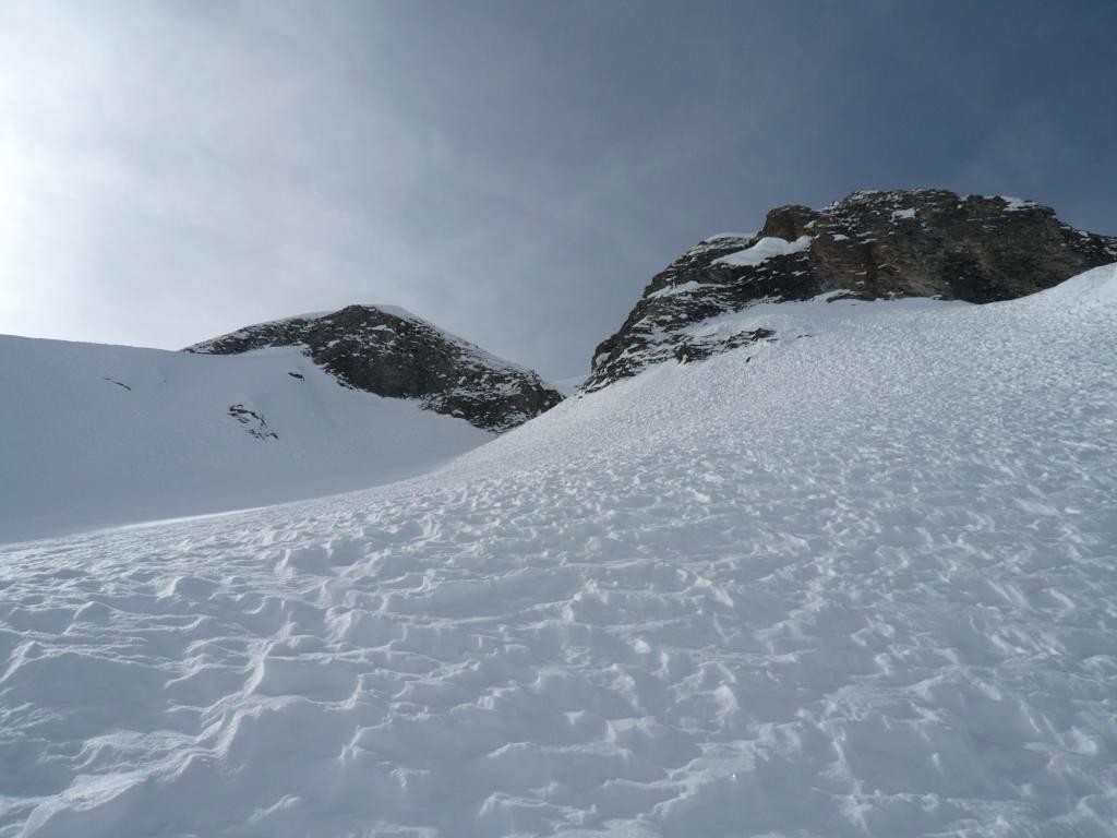 En montant au couloir de gauche