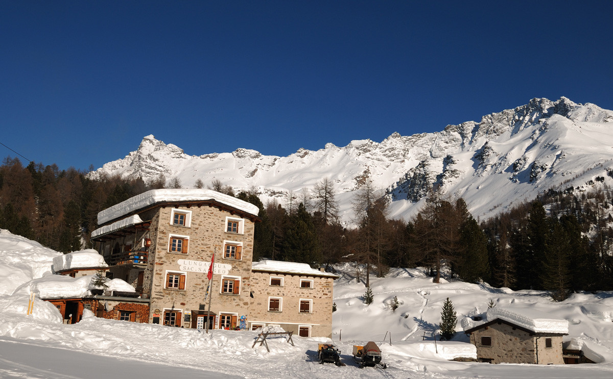 Arrivée au Rifugio Saoseo (Val Poschiavo, Grisons)