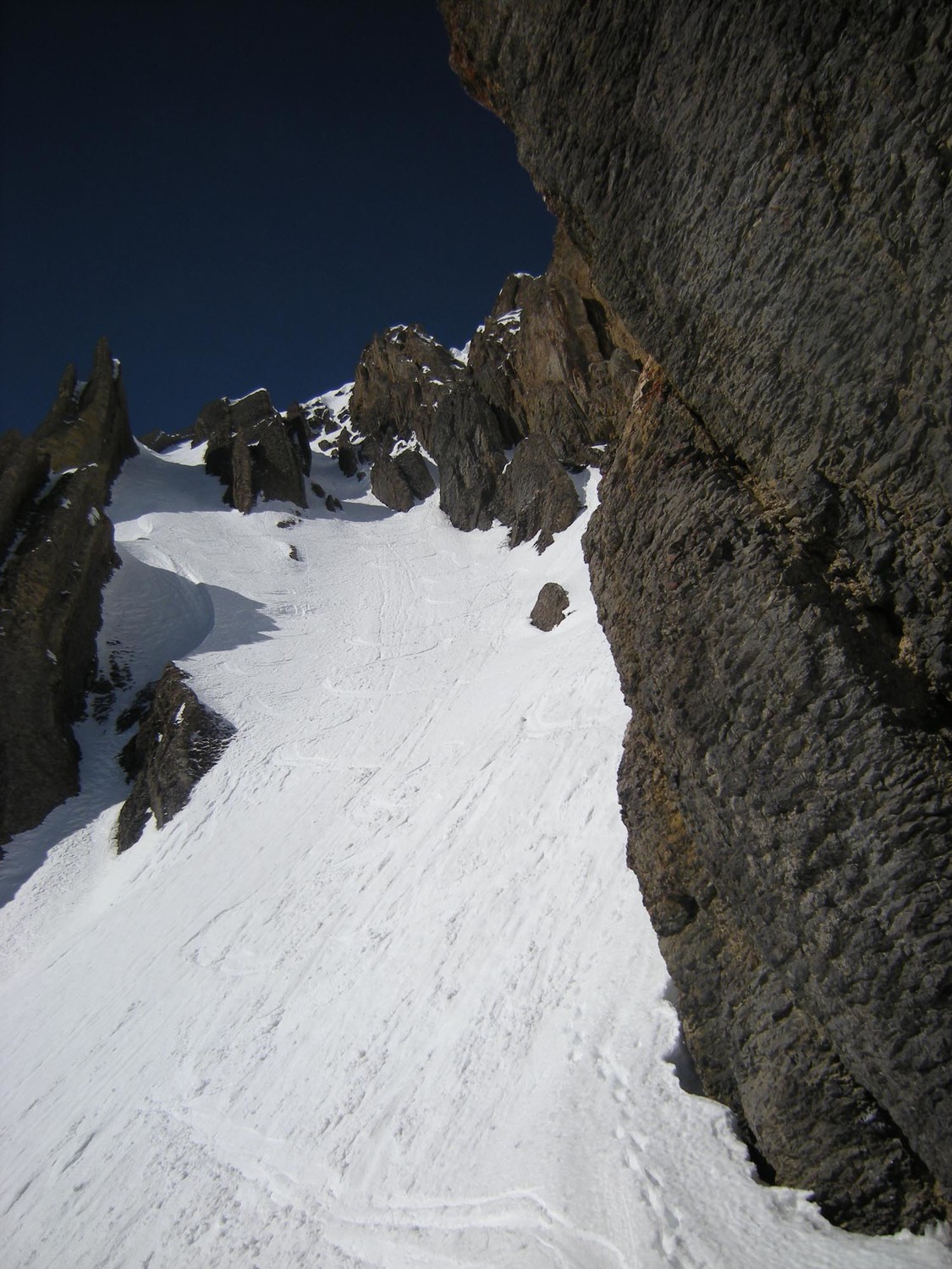 Dent de Barme. Couloirs ENE.