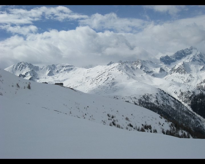 Alpage du Coeur et vue sur la Cretta de Vela