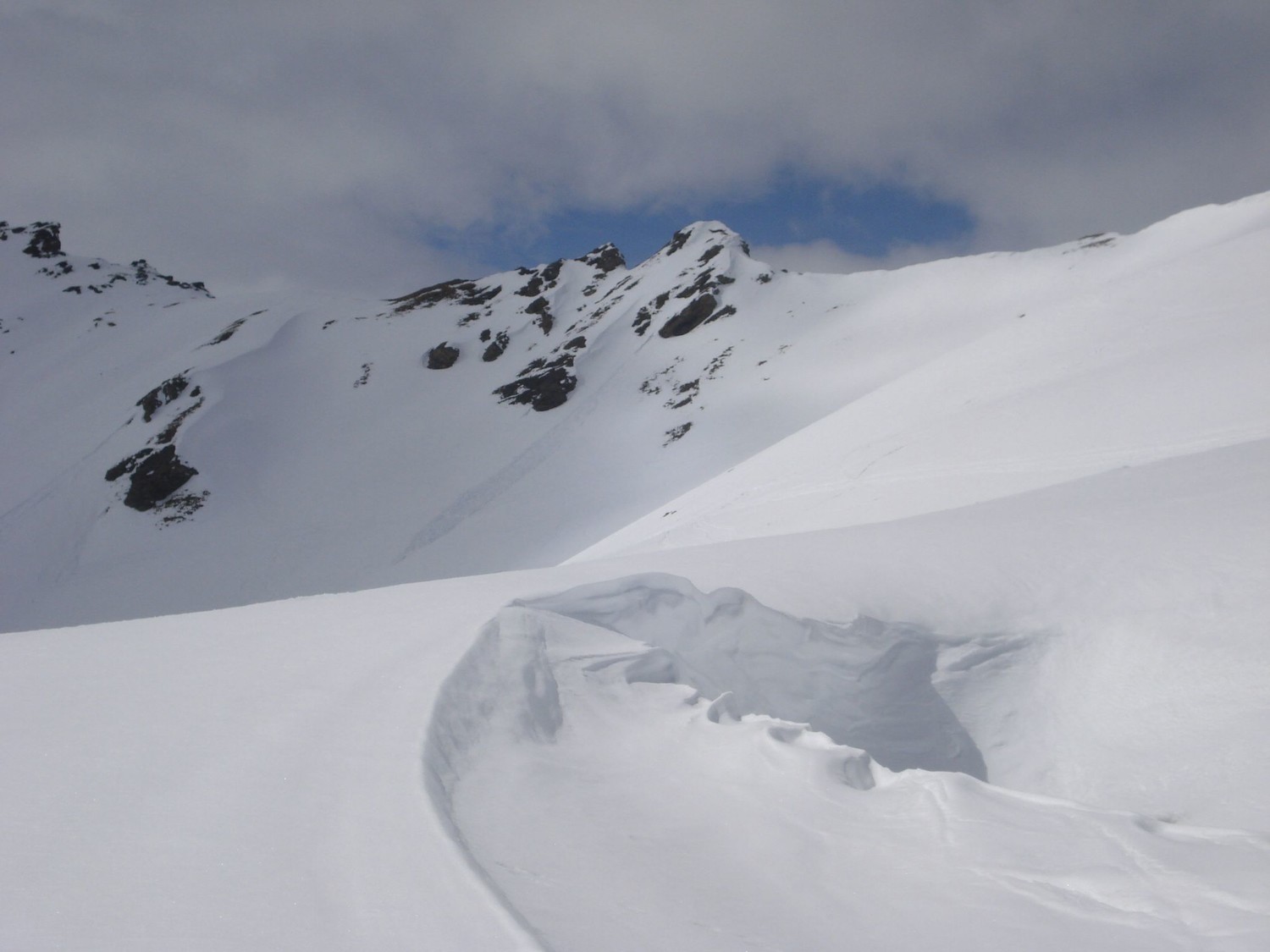 Corniche sous le Basset de la Cretta (2869m)
