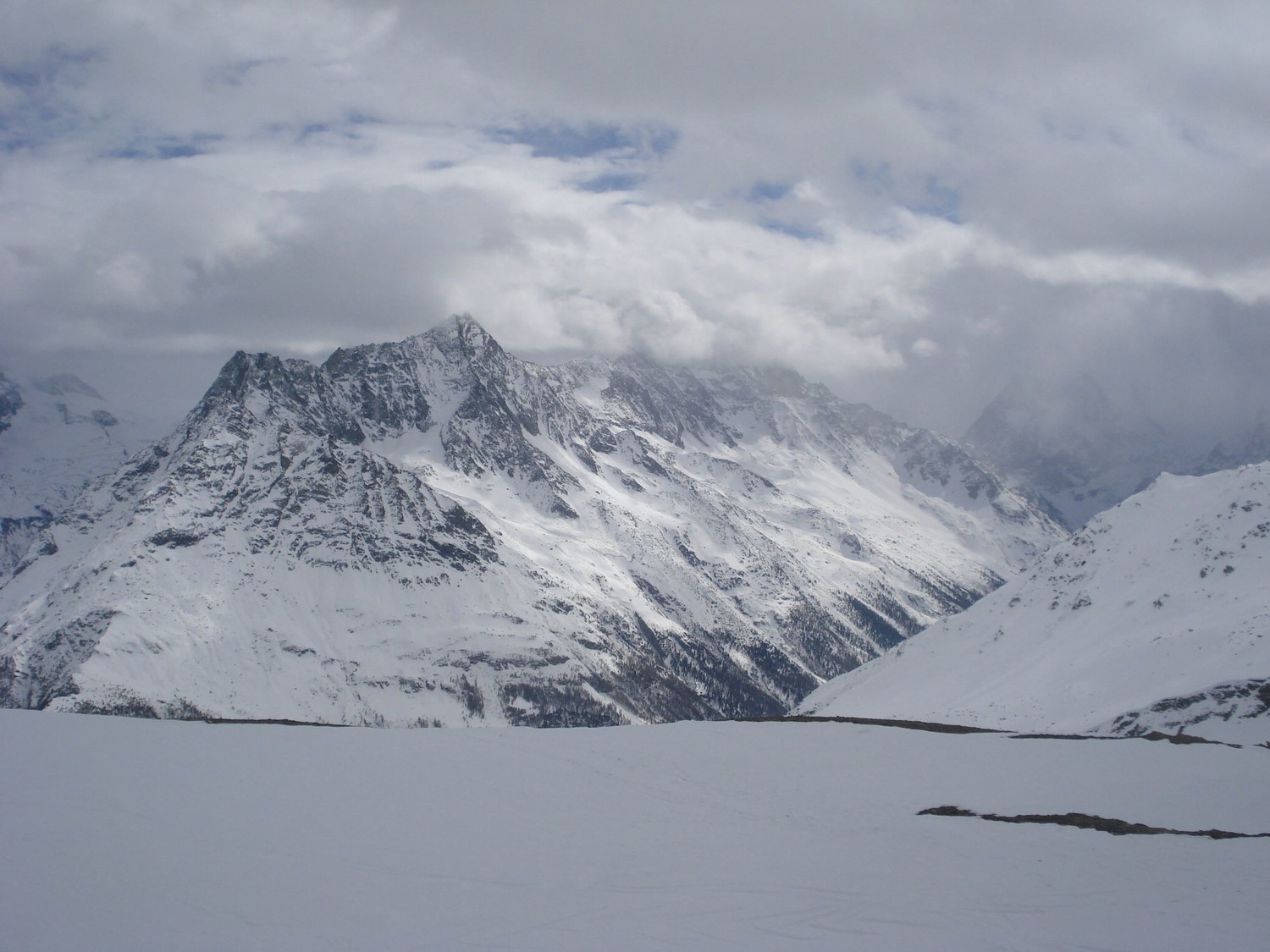 Sommet de la Palanche de la Cretta (2927m) : le mauvais temps s'installe sur Arolla
