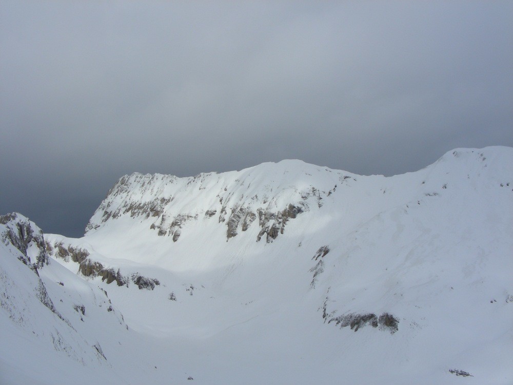Le vallon menant au Col des Aiguilles, versant E (Dévoluy)