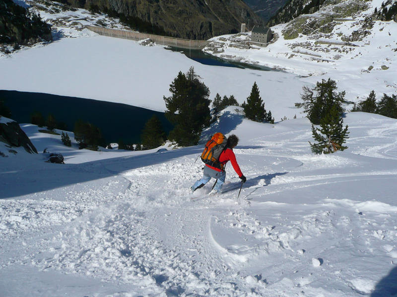 Descente sur le refuge de la Restanca