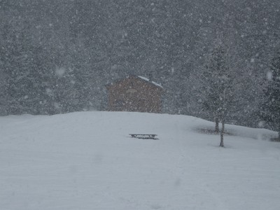 Refuge sous la neige Refuge sous la neige
