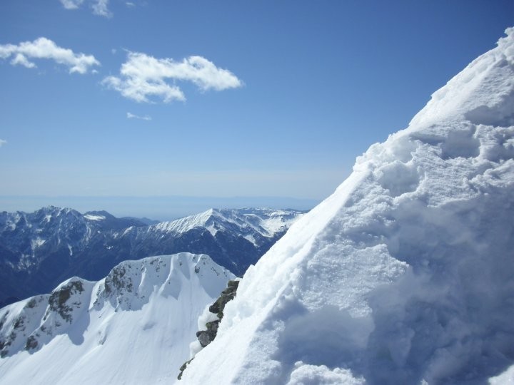 la cresta verso sud