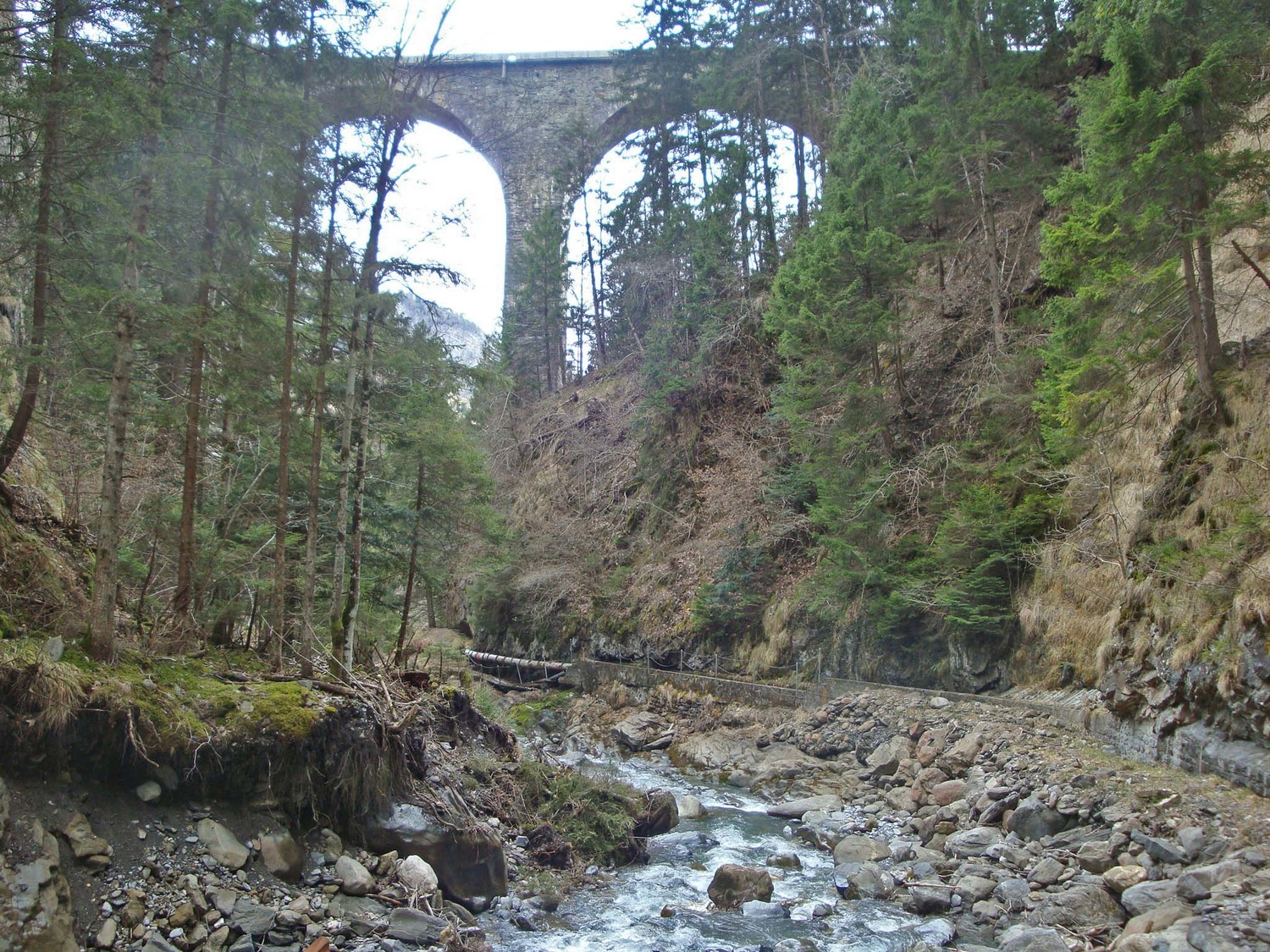 Captation sous le pont de Dala