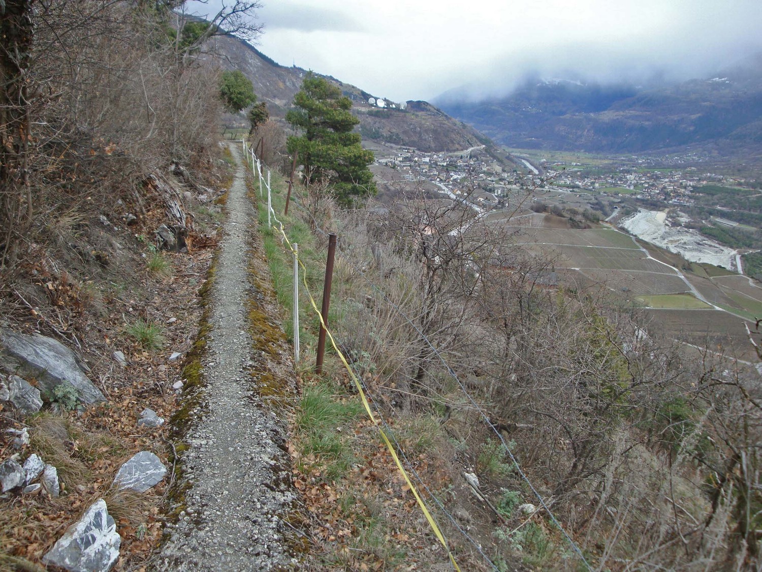 Bisse bétonné de Dala