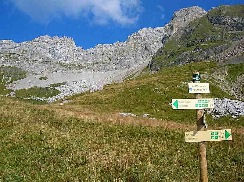 sous la Pointe Percée