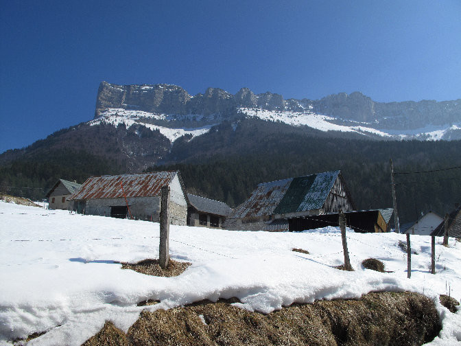 Retour au village de Tencovaz