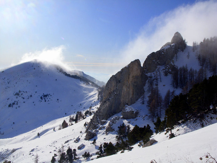 Dans la montée