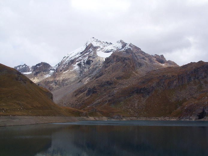 La Tsanteleina depuis le lac de la Sassière