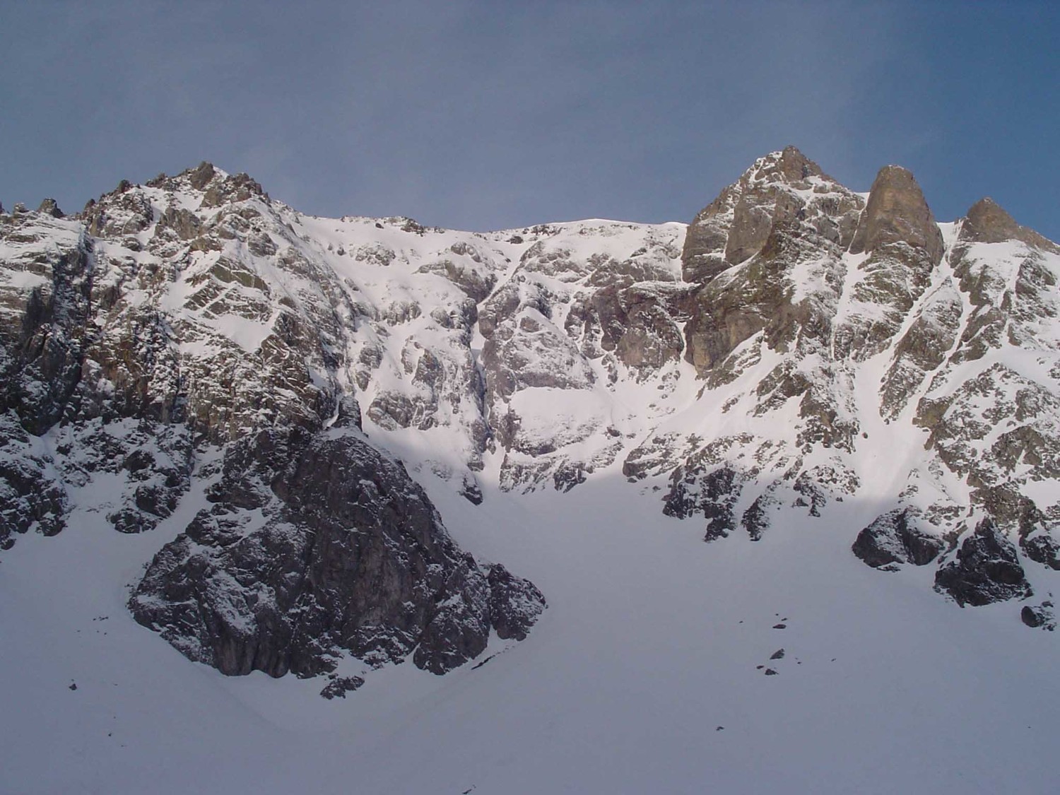 Monfaucon : vue de la face est