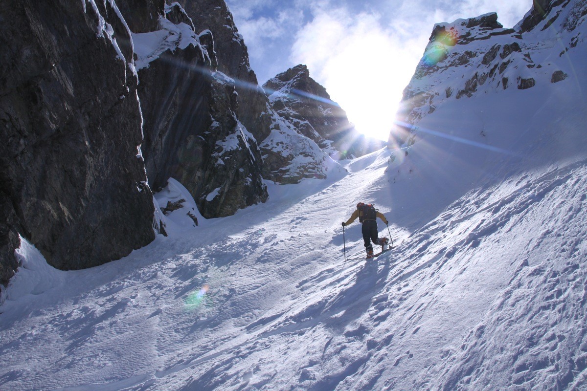 Dans le couloir de droite