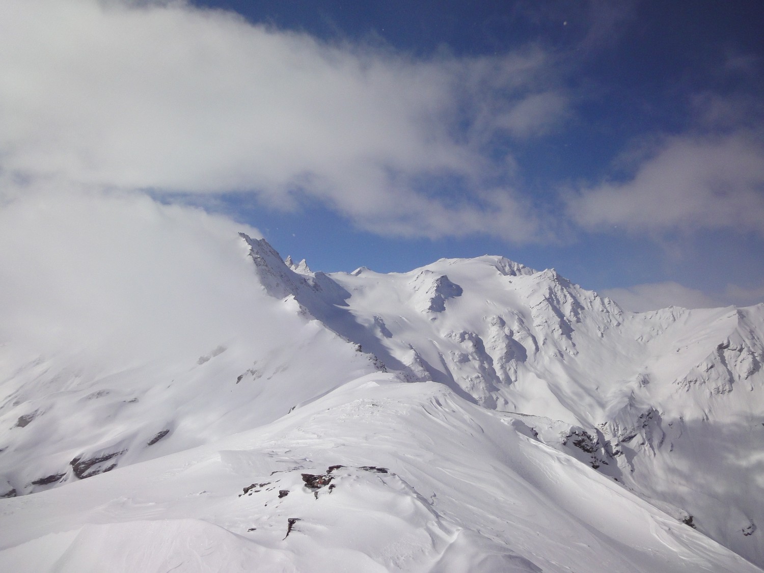 Palanche de la Cretta : vue sur le glacier de Vouasson, à gauche le Mont de l'Etoile drappé dans son nuage