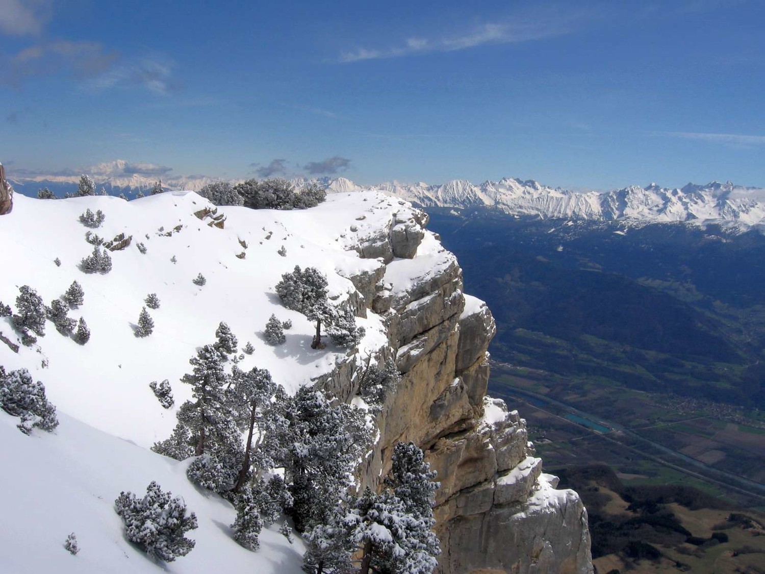 DentCrolles/Rocher Du Midi : "Pilier II" du Rocher du Midi pris depuis le "Pilier I"