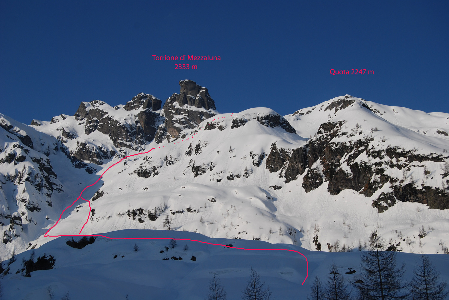 Parte dell'itinerario di salita visto da circa 1750 m.