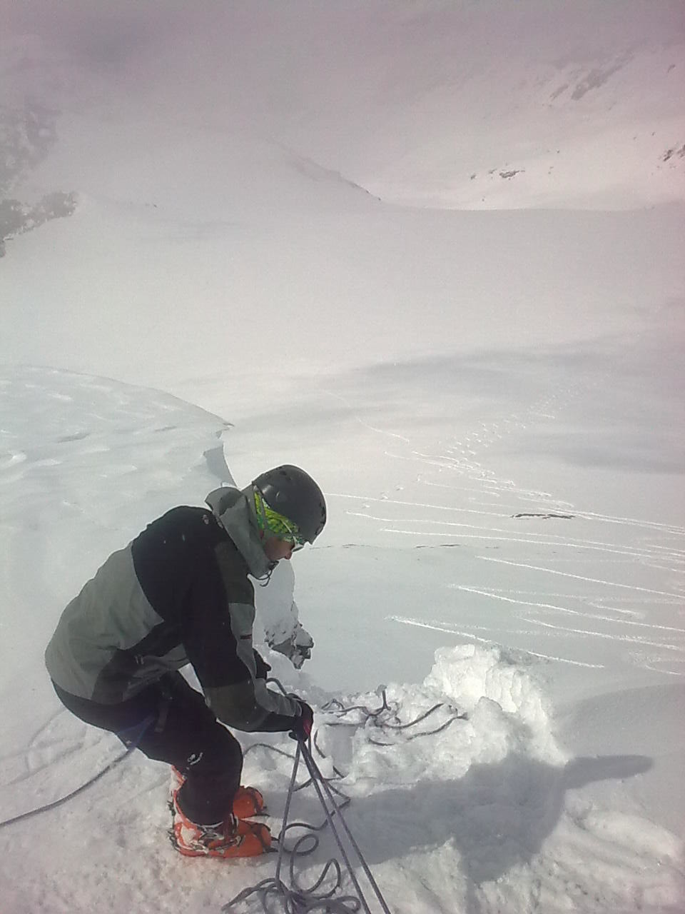 pose du rappel, descente sur grand fond