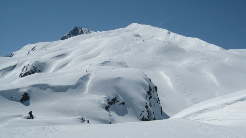 Aiguille de Laisse depuis le refuge de l'Etendard