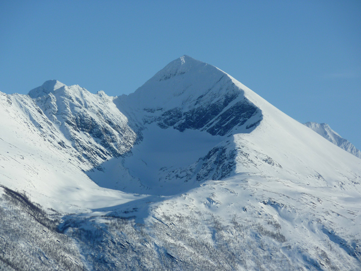 Istindan (Troms) - Sommet N : Face N
