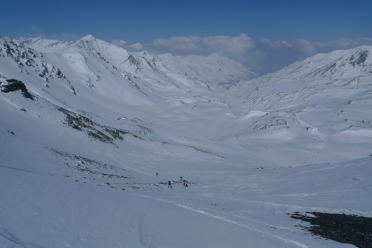 Remontée versant N du col de Névache