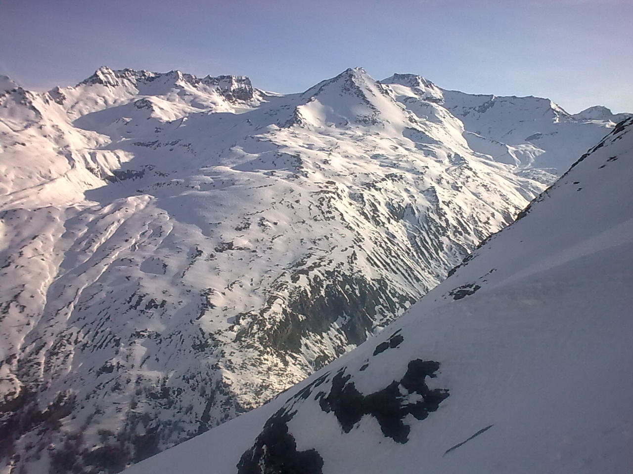 vue sur le l'albaron et le grand fond